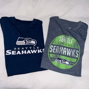 2/$20 OR $15 each-Seattle Seahawks Shirts💚💙